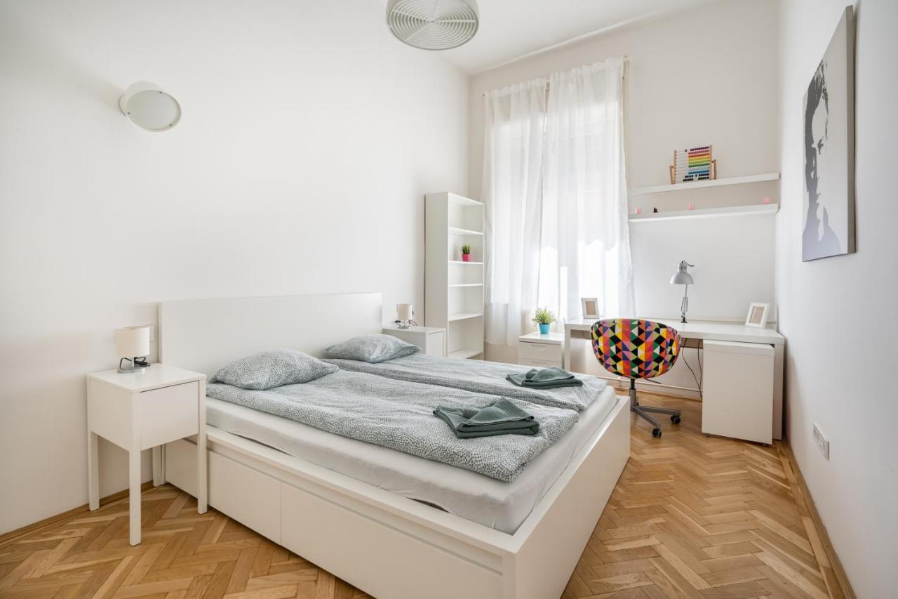W24- Boutique Apartments, Best Location. By Bqa Budapeste Exterior foto